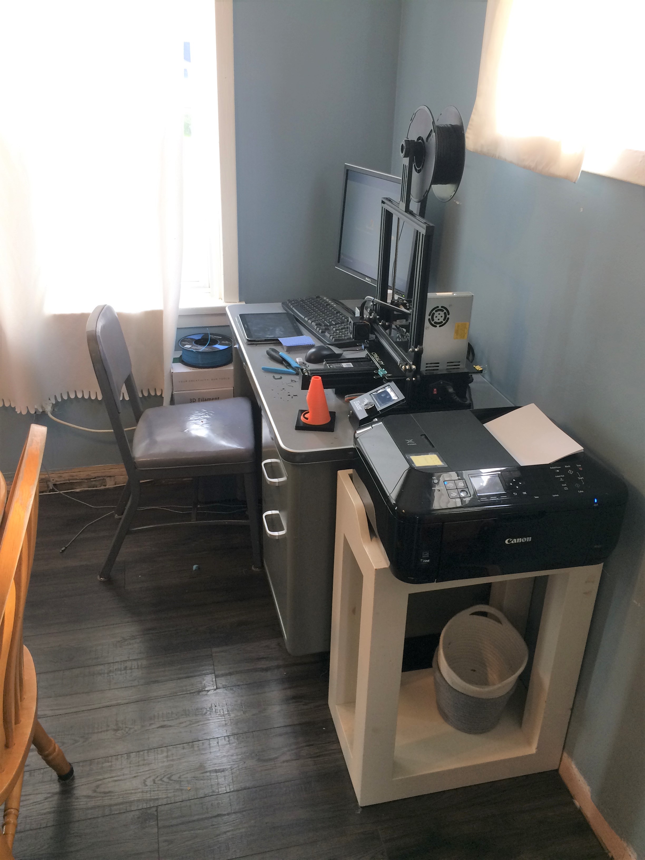 outsmart your messy house zones - before picture